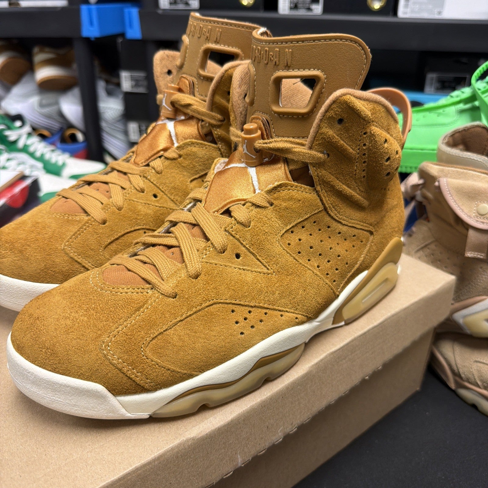 Nike Air Jordan 6 Retro Wheat 2017 Men's Size 10 Golden Harvest (209)