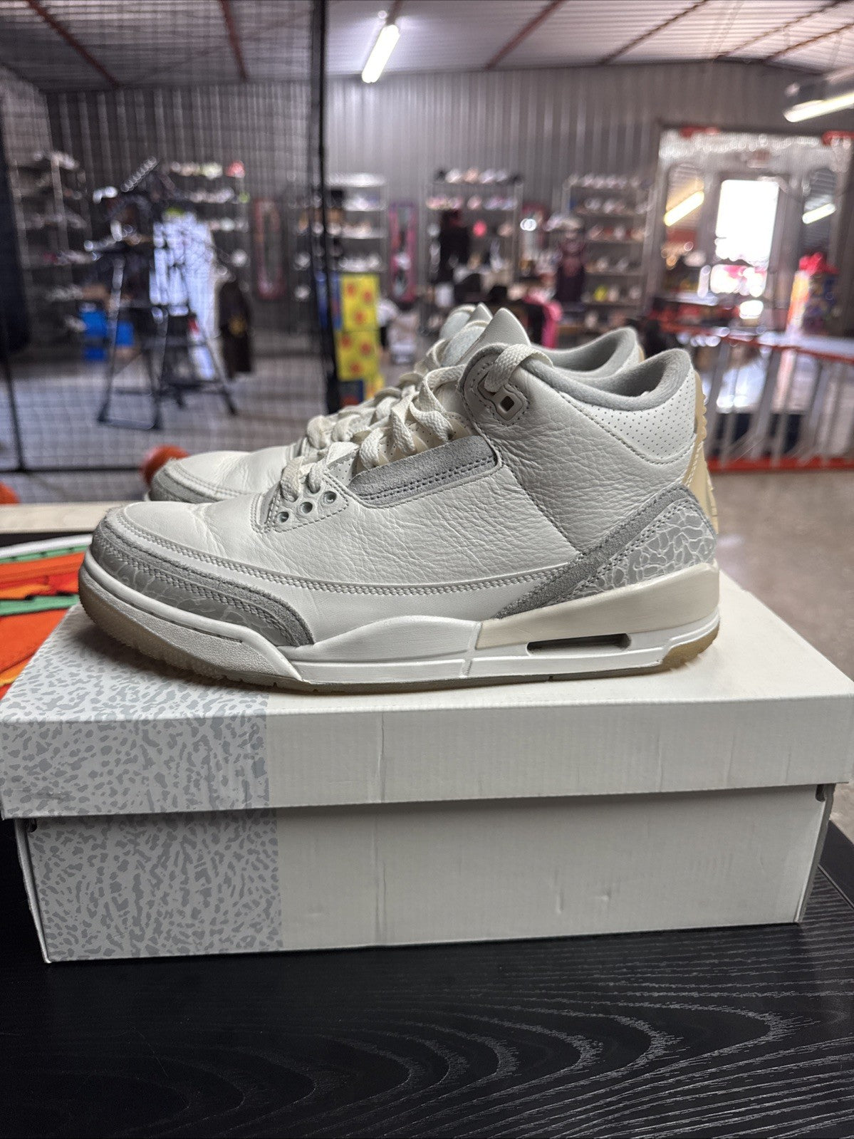 Size 8 - Jordan 3 Retro 'Craft Ivory'