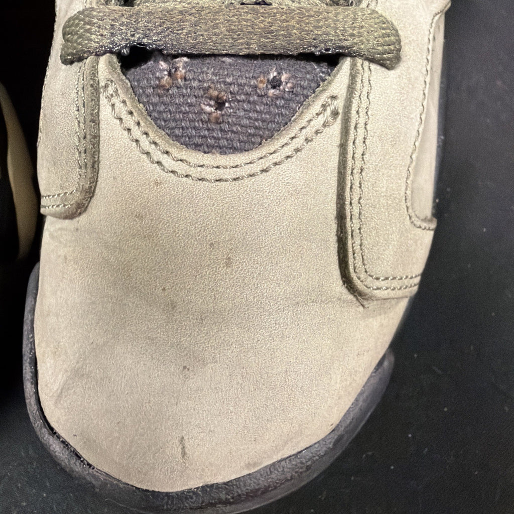 Nike Air Jordan 6 Travis Scott Olive Green Size 7 Pre-Owned