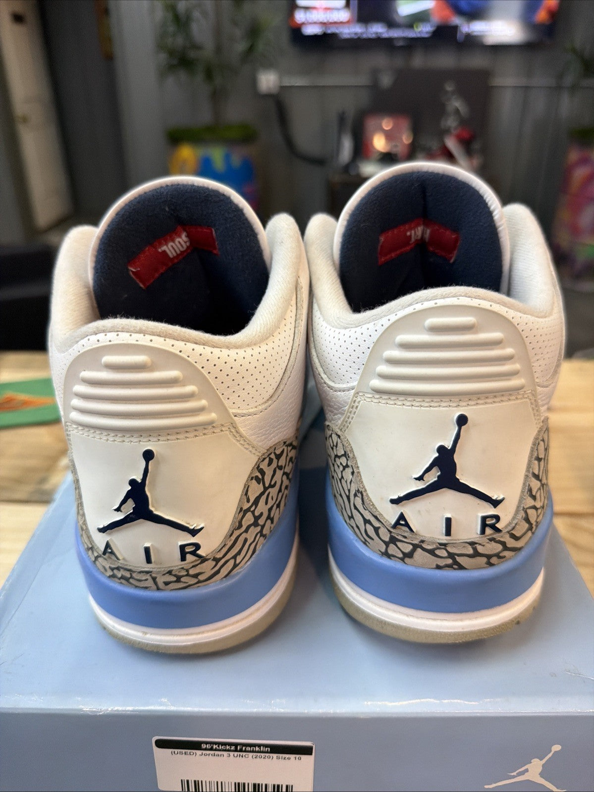 Nike Air Jordan 3 Retro UNC 2020 Sneakers Size10 CT8532-104