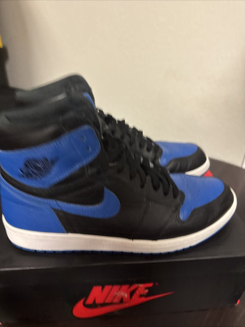 Air Jordan 1 Royal 2017 Retro High OG Size 12