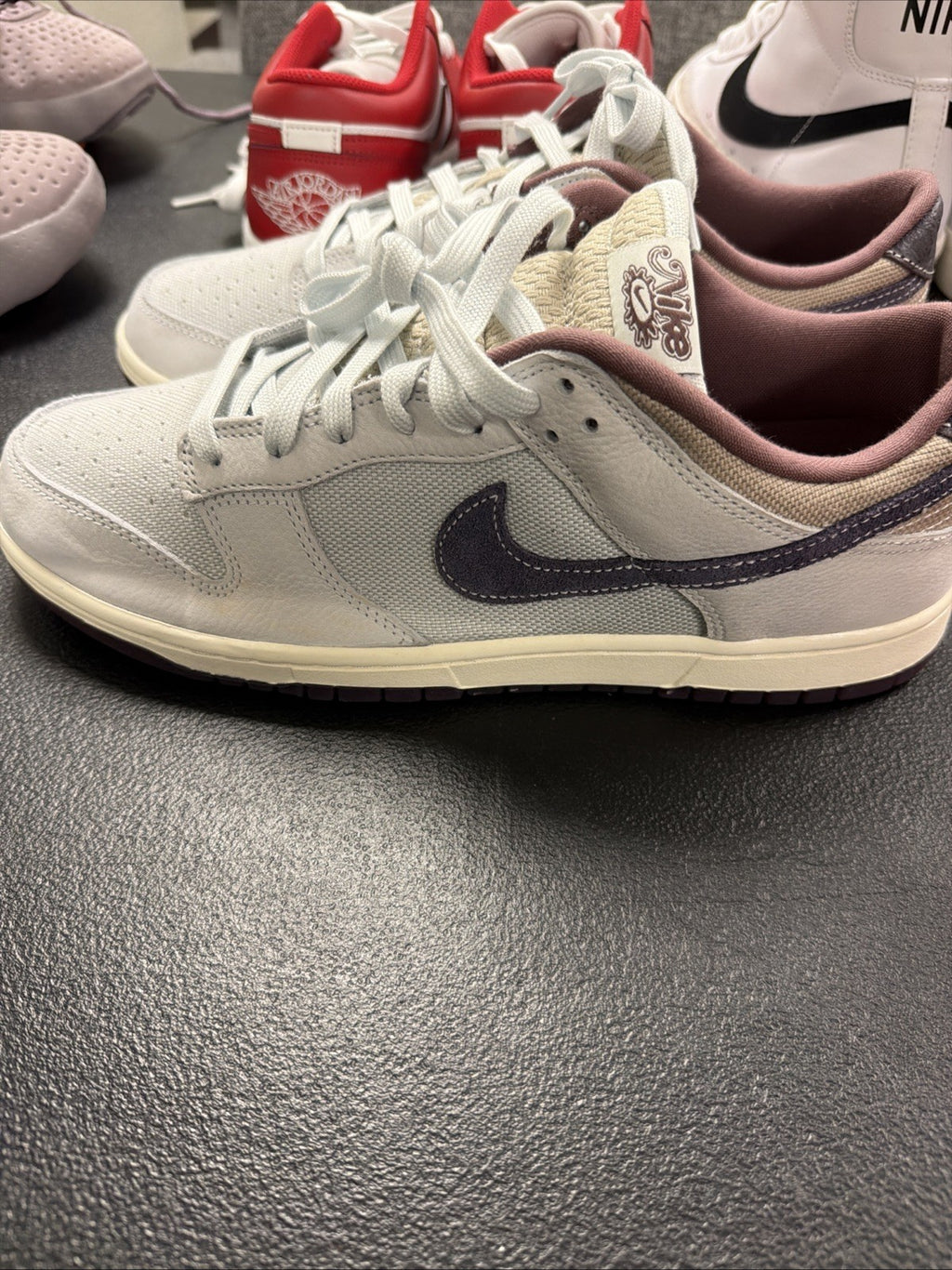 Men's Nike Dunk Low Retro SE Off White/Dark Raisin (IB6752 100)