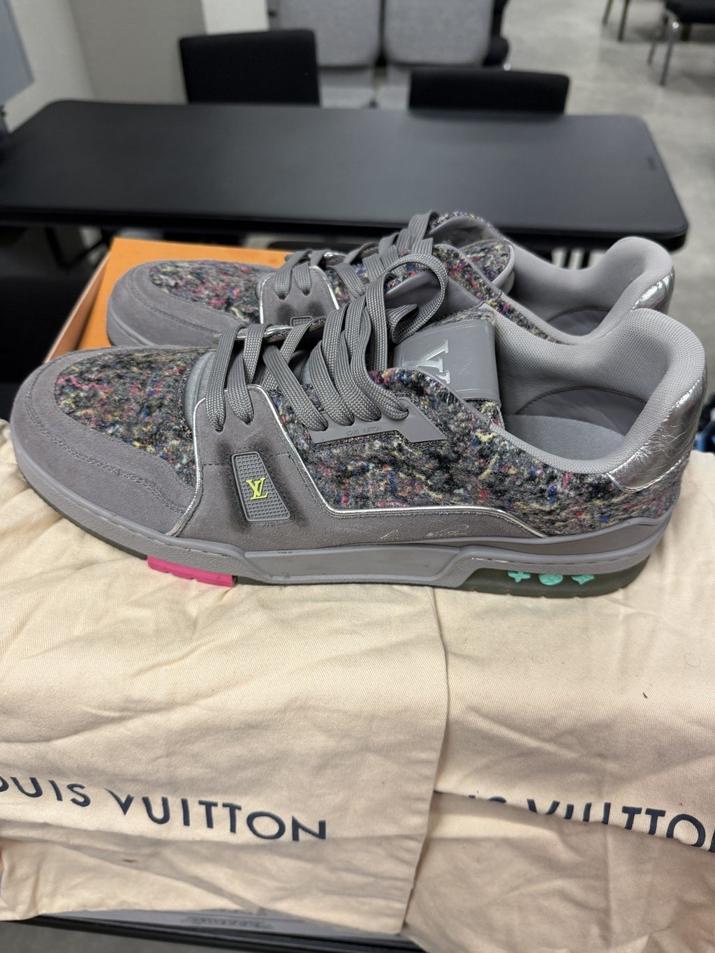 2021 Louis Vuitton Trainer Multi Color /Grey Size 12