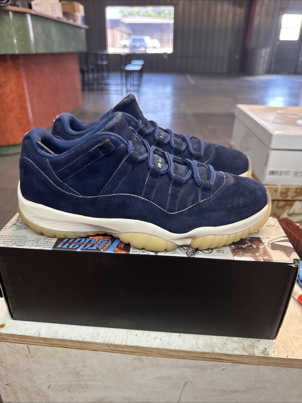 Size 10.5 - Jordan 11 Low “ Dereck Jeter”