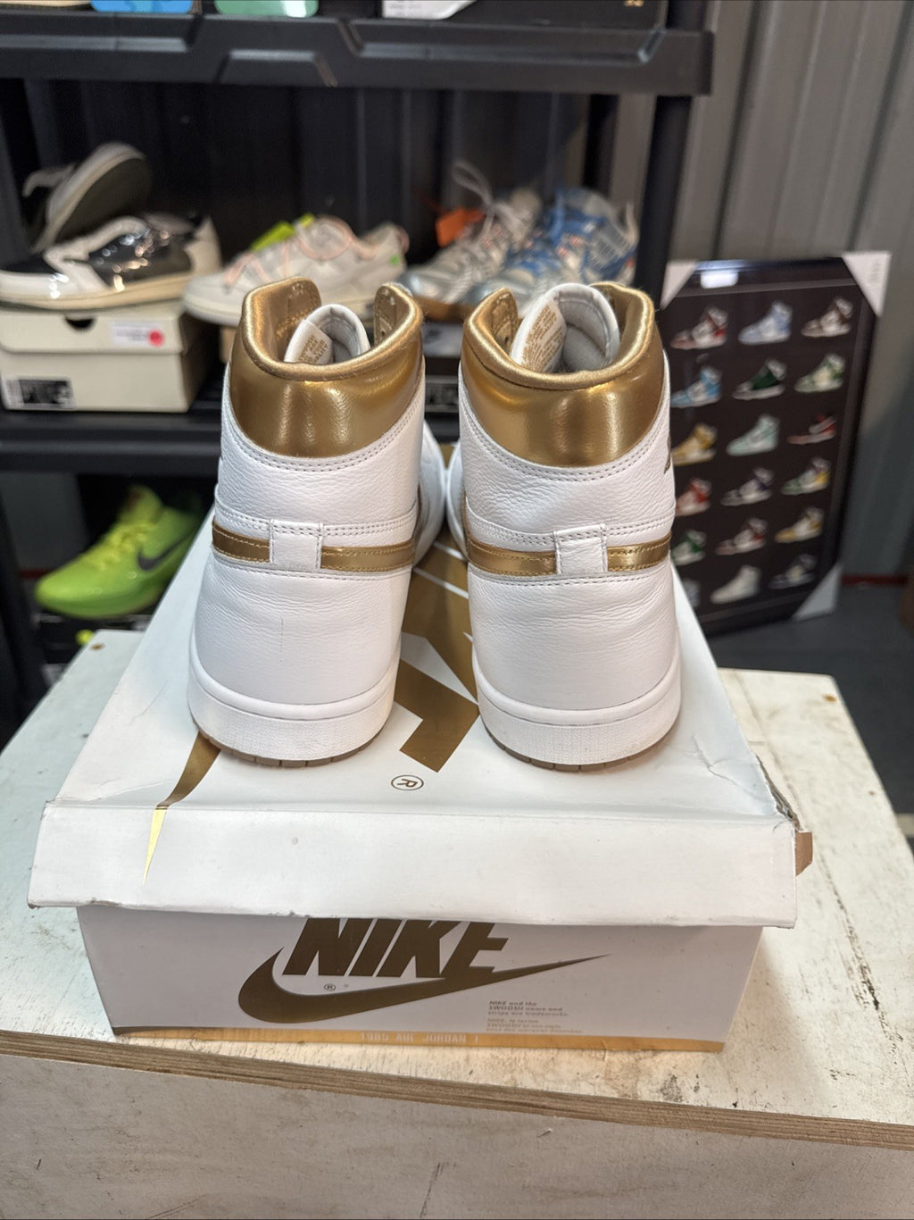 Wmns Size 12.5 - Nike Wmns Air Jordan 1 Retro HI OG White Gold | Worn Once