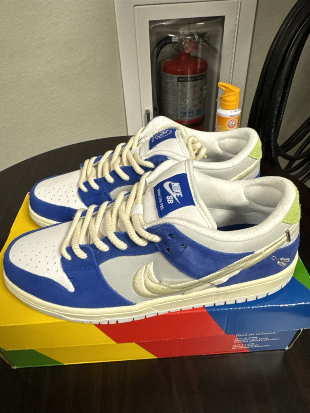 Size 8.5 - Nike SB Dunk Low Pro QS - Fly Streetwear/Gardenia