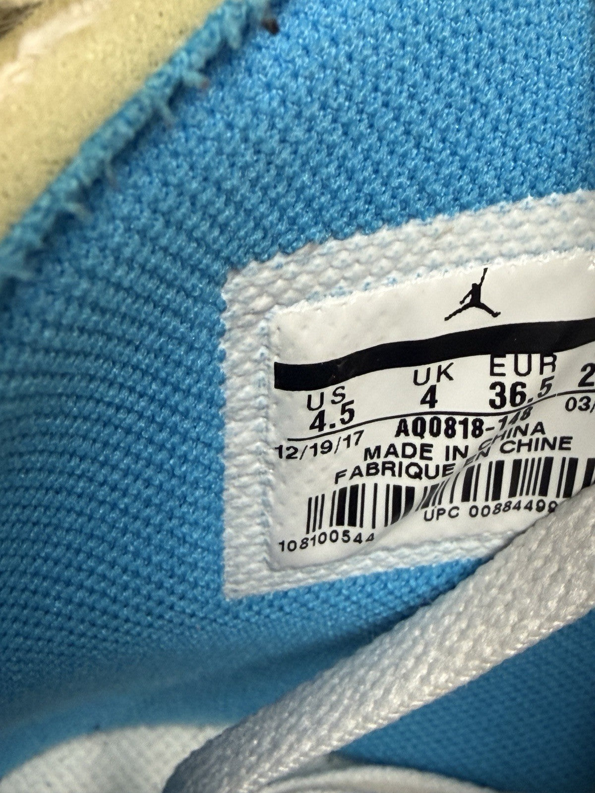 Off-White Jordan 1 UNC (Pre-owned, Size 4.5)