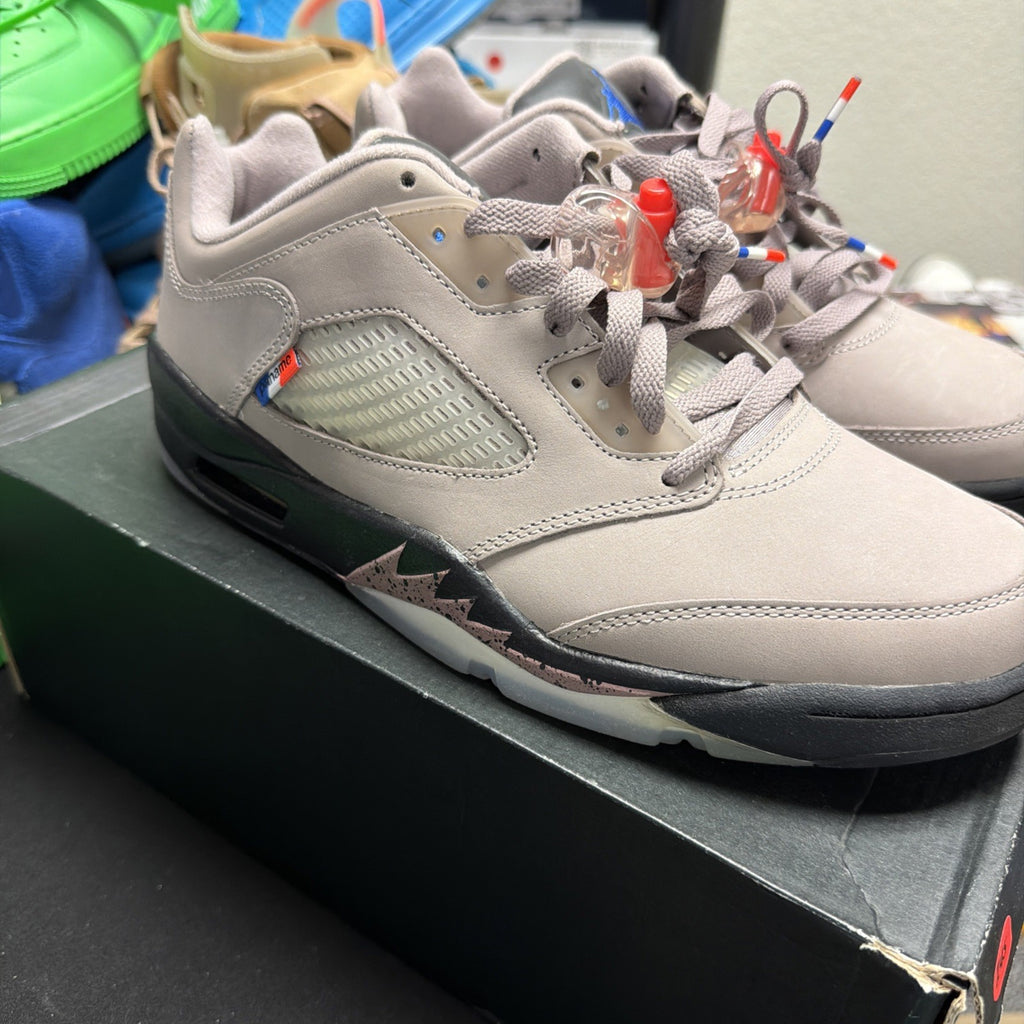 Size 9 - Paris Saint-Germain x Air Jordan 5 Retro Low Paname - New