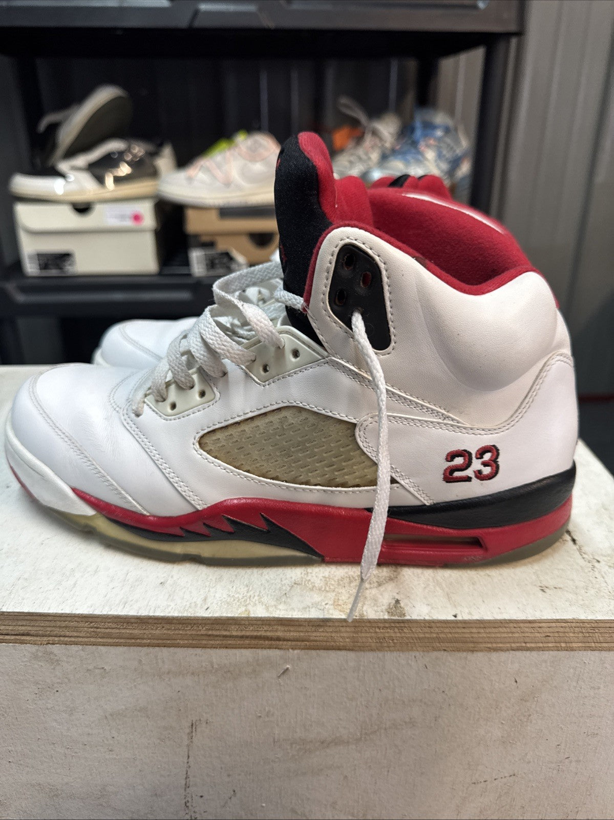 2025 Nike Air Jordan 5 Retro Fire Red Size 10.5 | Replacement Box