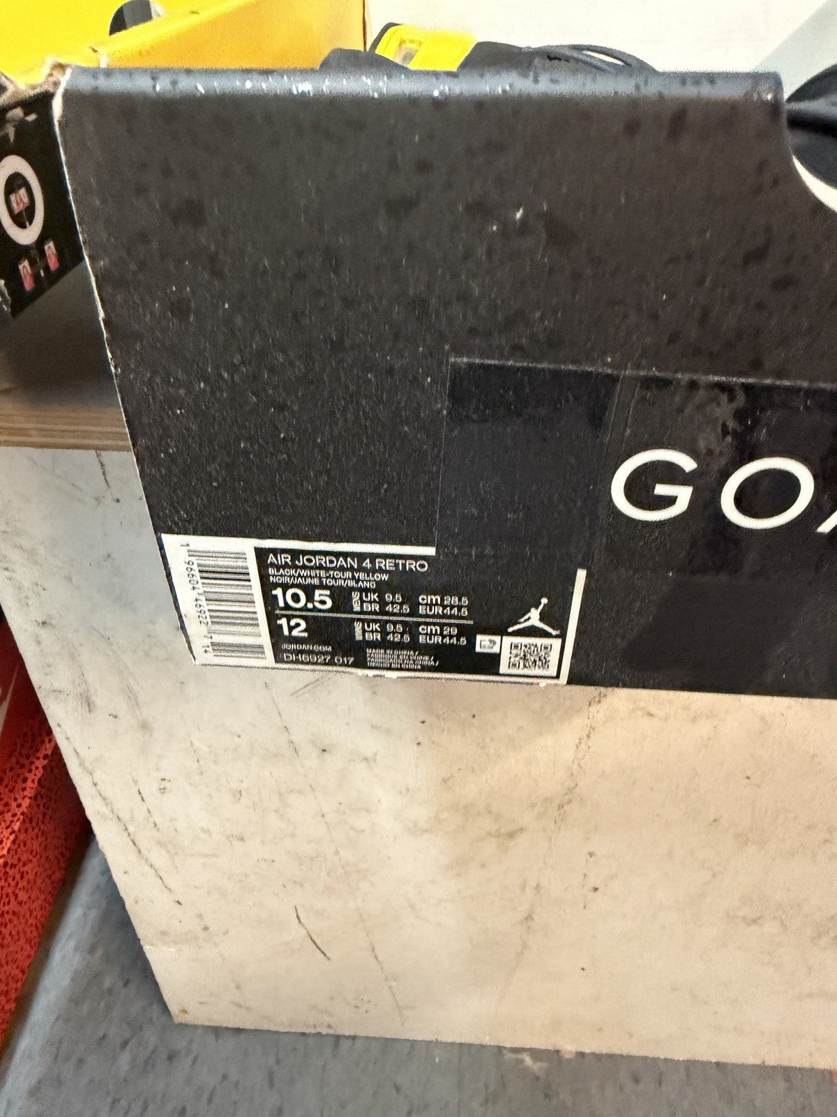 Size 10.5 - Jordan 4 Retro Mid Thunder