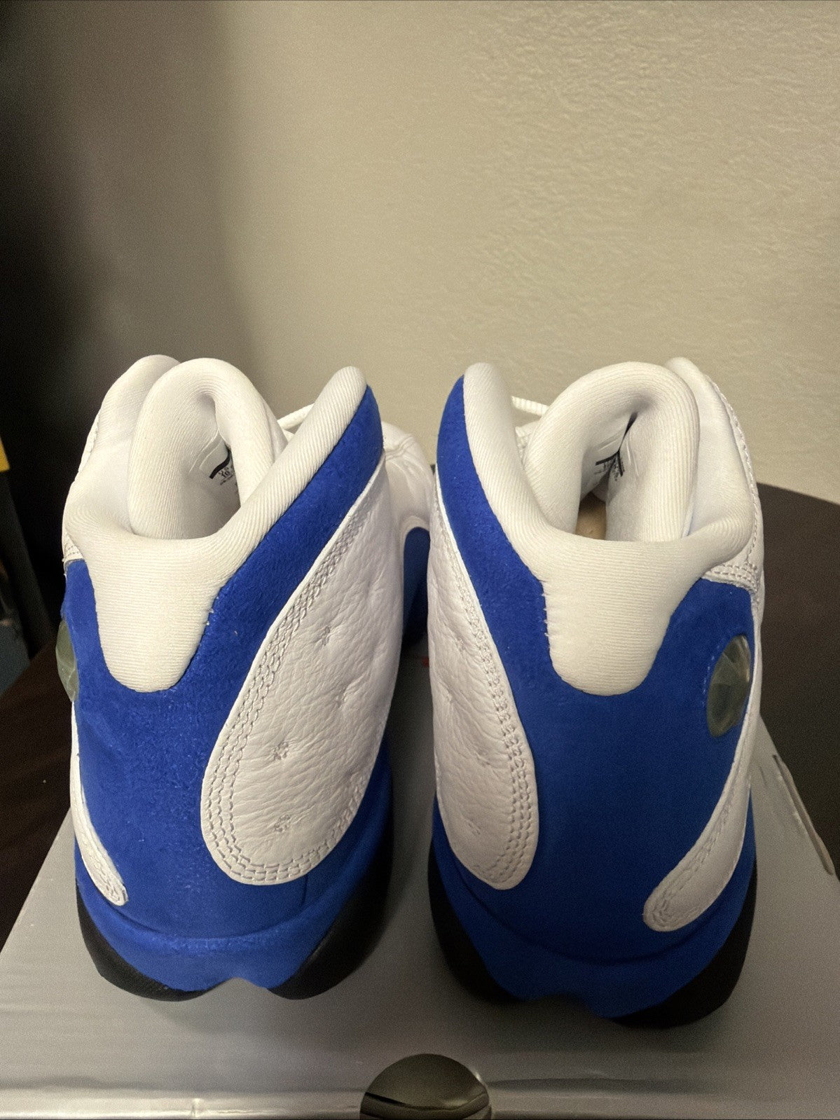 Air Jordan 13 Retro Hyper Royal White Blue Size 10.5 with box 