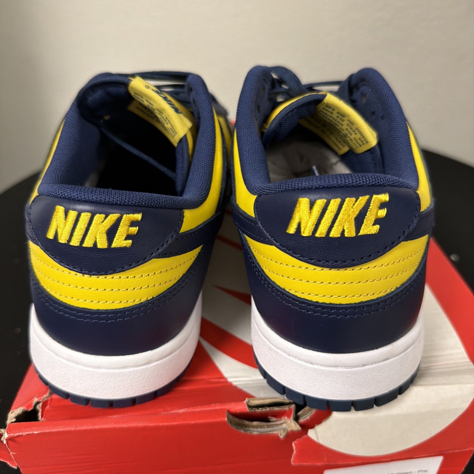 Nike Dunk Low 2021 ‘Michigan Wolverines’ Men’s Size 13 Sneakers | DD1391-700