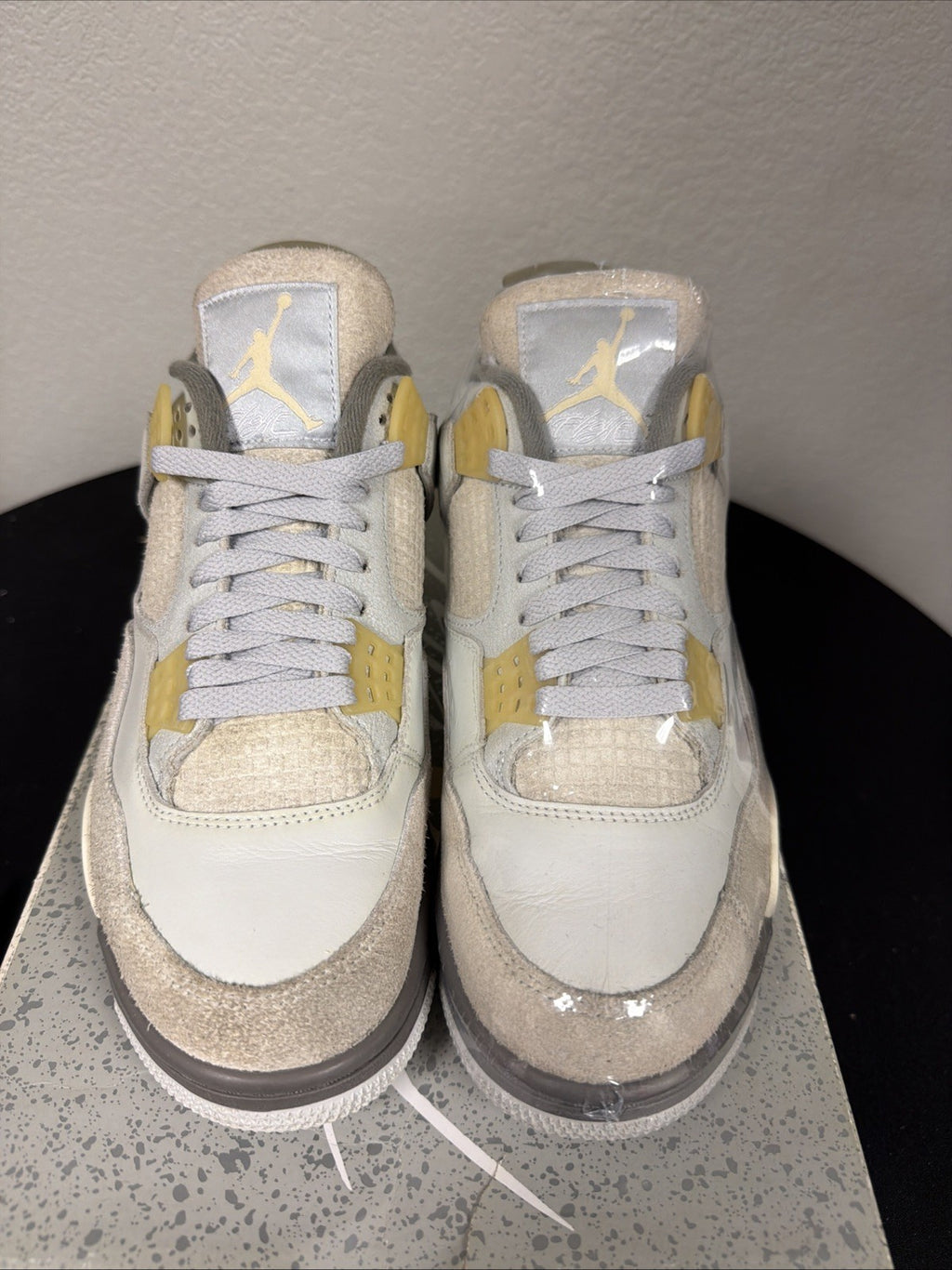 Air Jordan 4 Retro "PHOTON DUST" 2023 - Size 8.5 - dv3742 021 (10435-1)