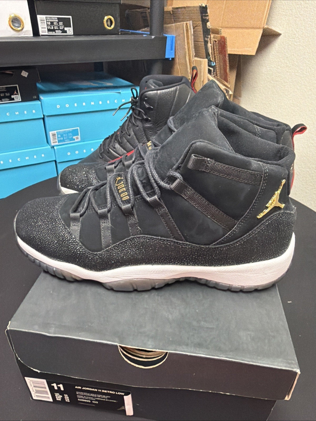 Air Jordan 11 Retro GS Heiress Size 10Y / 11.5 Womens 2017 Black Gold 852625-030