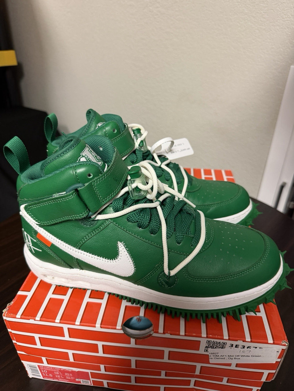 Size 10 - Off-White x Nike Air Force 1 SP Leather Mid Pine Green