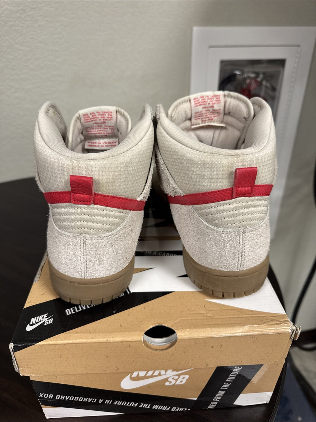 Size 11.5 - 2013 Nike SB Hyper Birch/Red Dunk High | Worn Once