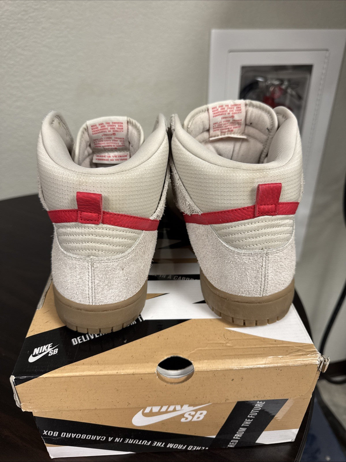 Size 11.5 - 2013 Nike SB Hyper Birch/Red Dunk High | Worn Once