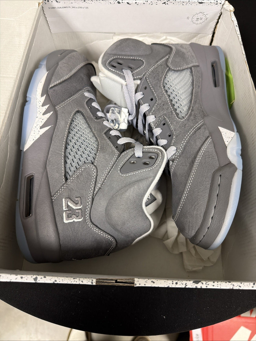 Nike Air Jordan 5 Retro "Wolf Grey" (2026) Graphite | DD0587-002 | Men Size 9