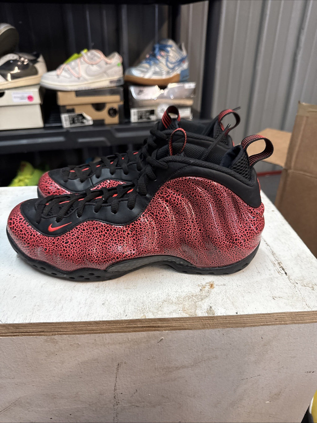 Size 8.5 - Nike Air Foamposite One Cracked Lava | Replacement Box