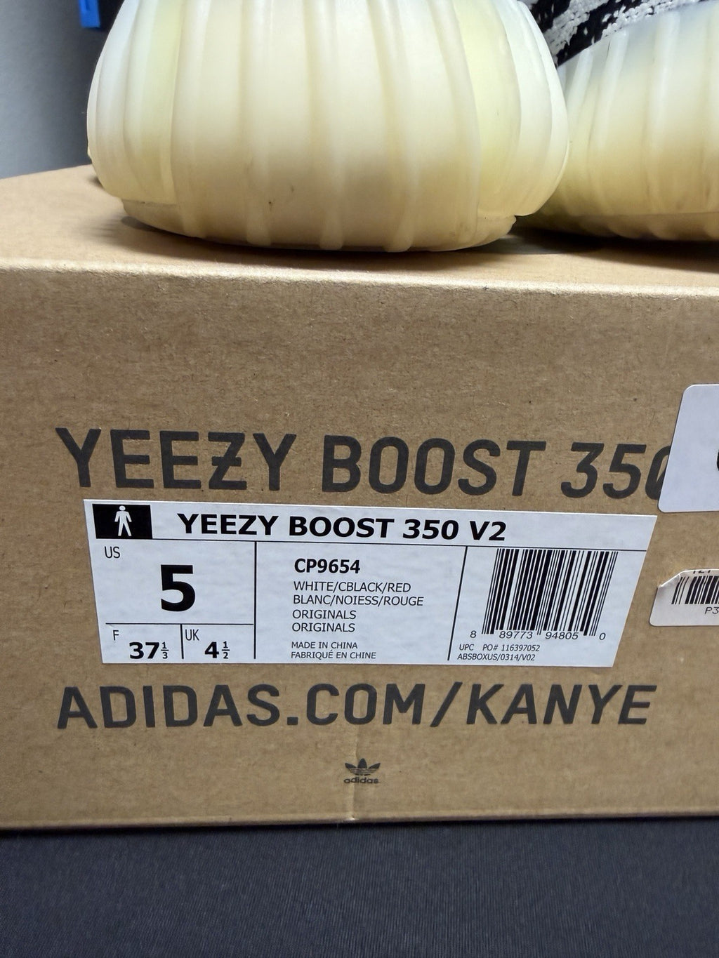 adidas Yeezy Boost 350 V2 'Zebra' Men’s Size 5 Women's 6.5 (CP9654) OG