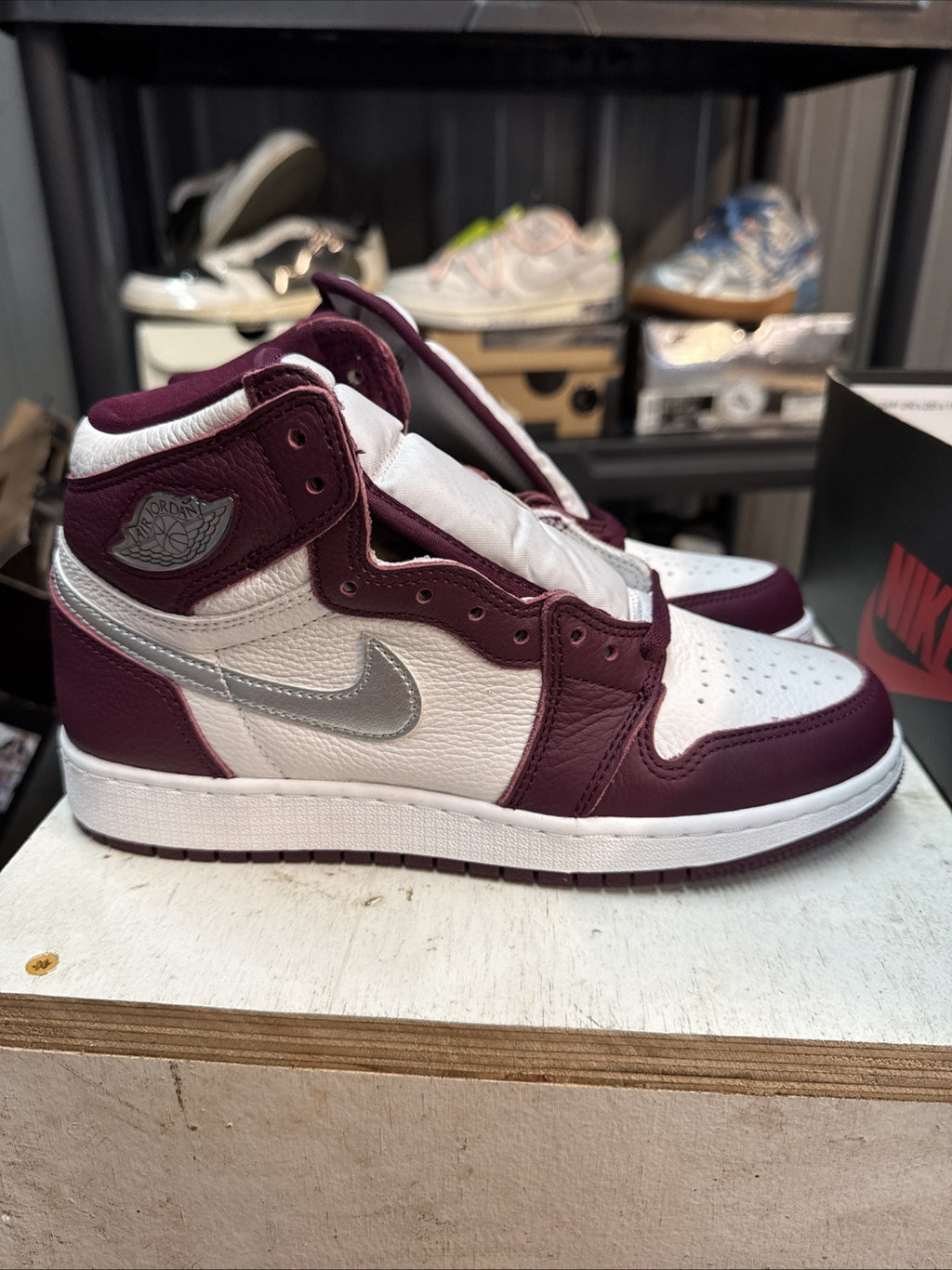 Size 6Y - NIB NIKE AIR JORDAN 1 RETRO HIGH GS BORDEAUXL | Topless Box