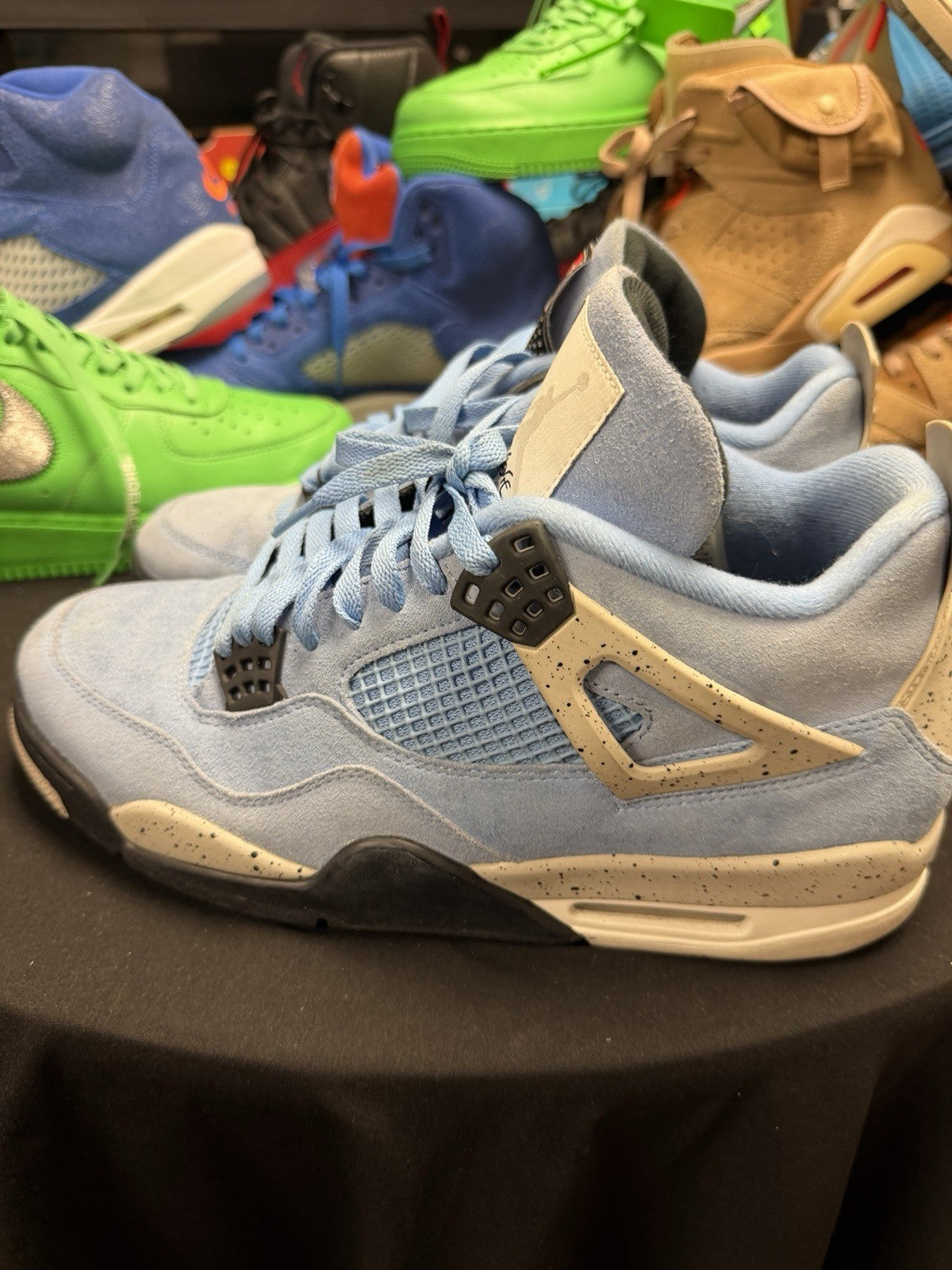 Size 11 - Jordan 4 Retro Mid University Blue