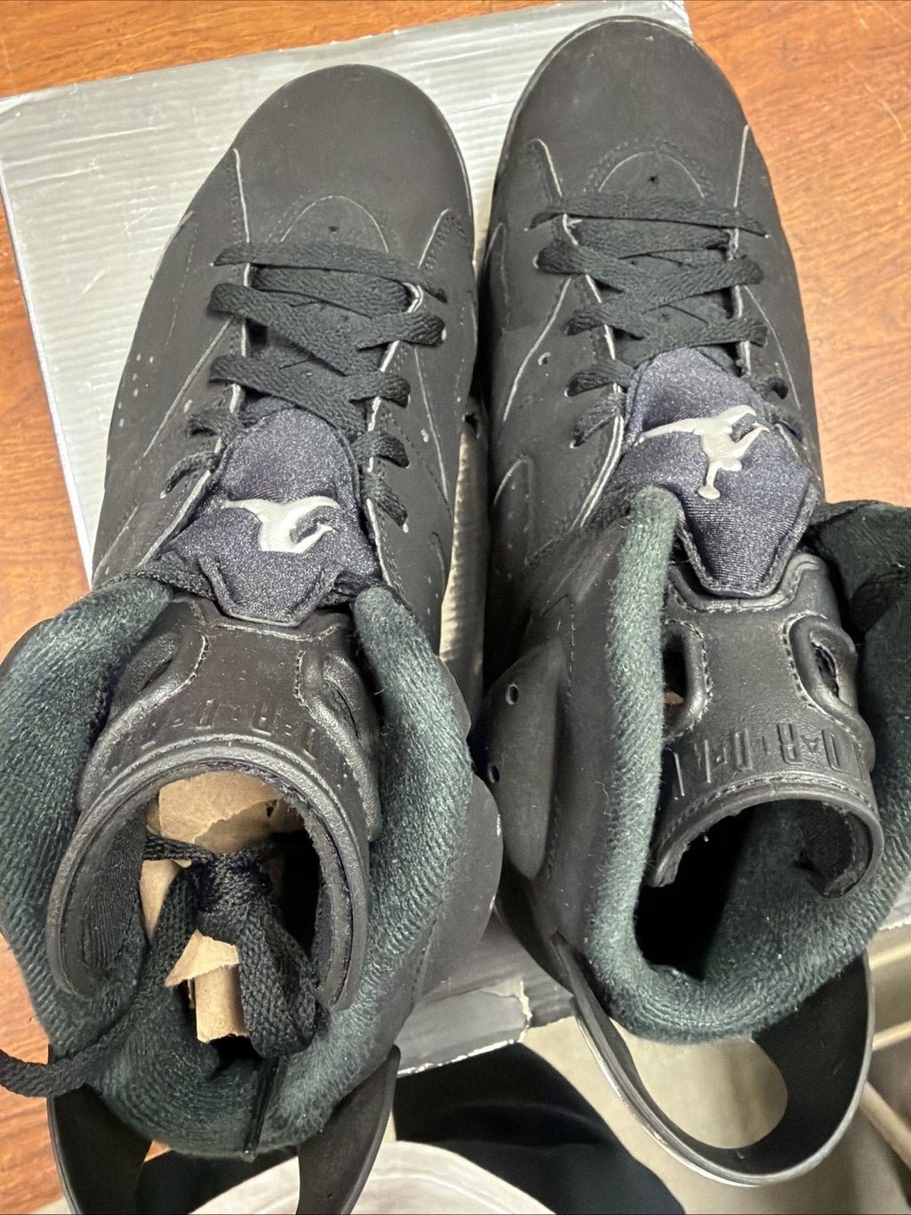 Size 10.5 Nike Air Jordan 6 Retro Chrome Black Silver Lightly Used DX2836-001