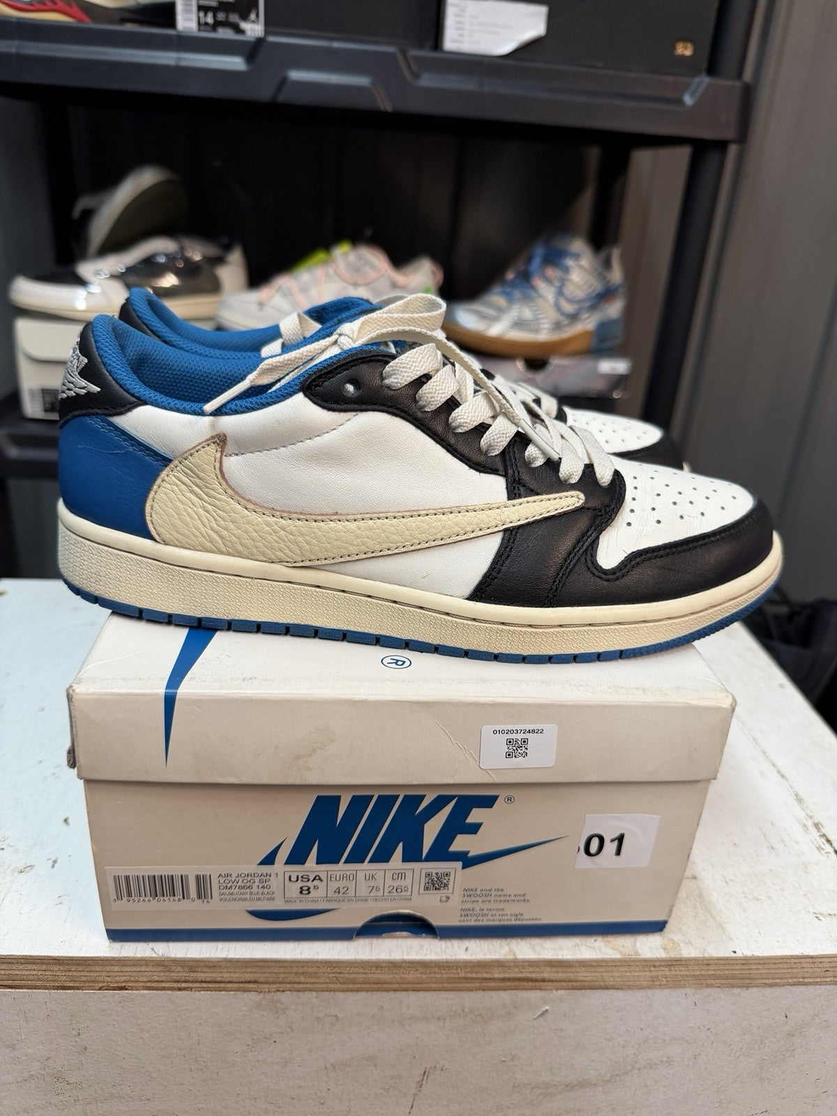 Size 8.5 - Air Jordan 1 Retro x Fragment Design x Travis Scott Low Blue
