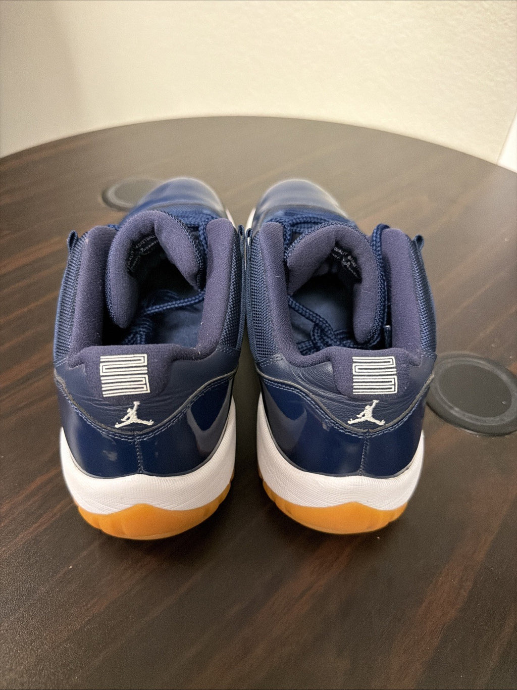 Air Jordan 11 Retro Low Navy Gum Size 10.5 Good Condition