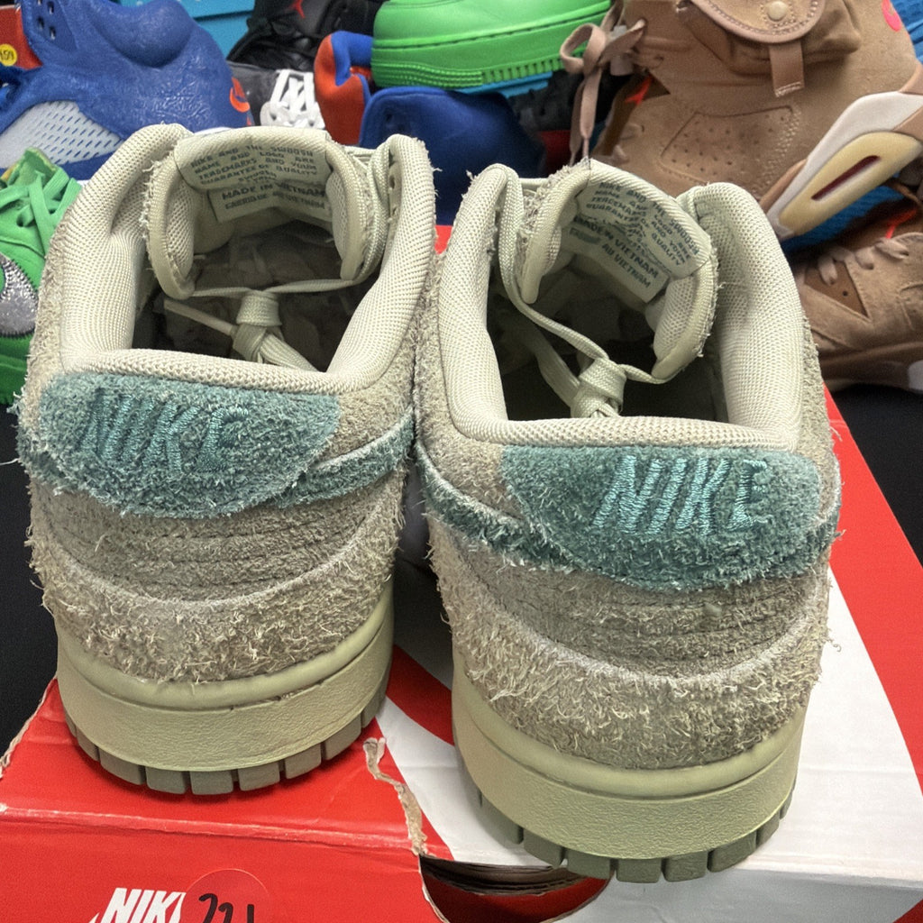 Nike Dunk Low Olive Aura and Oil Green (221)