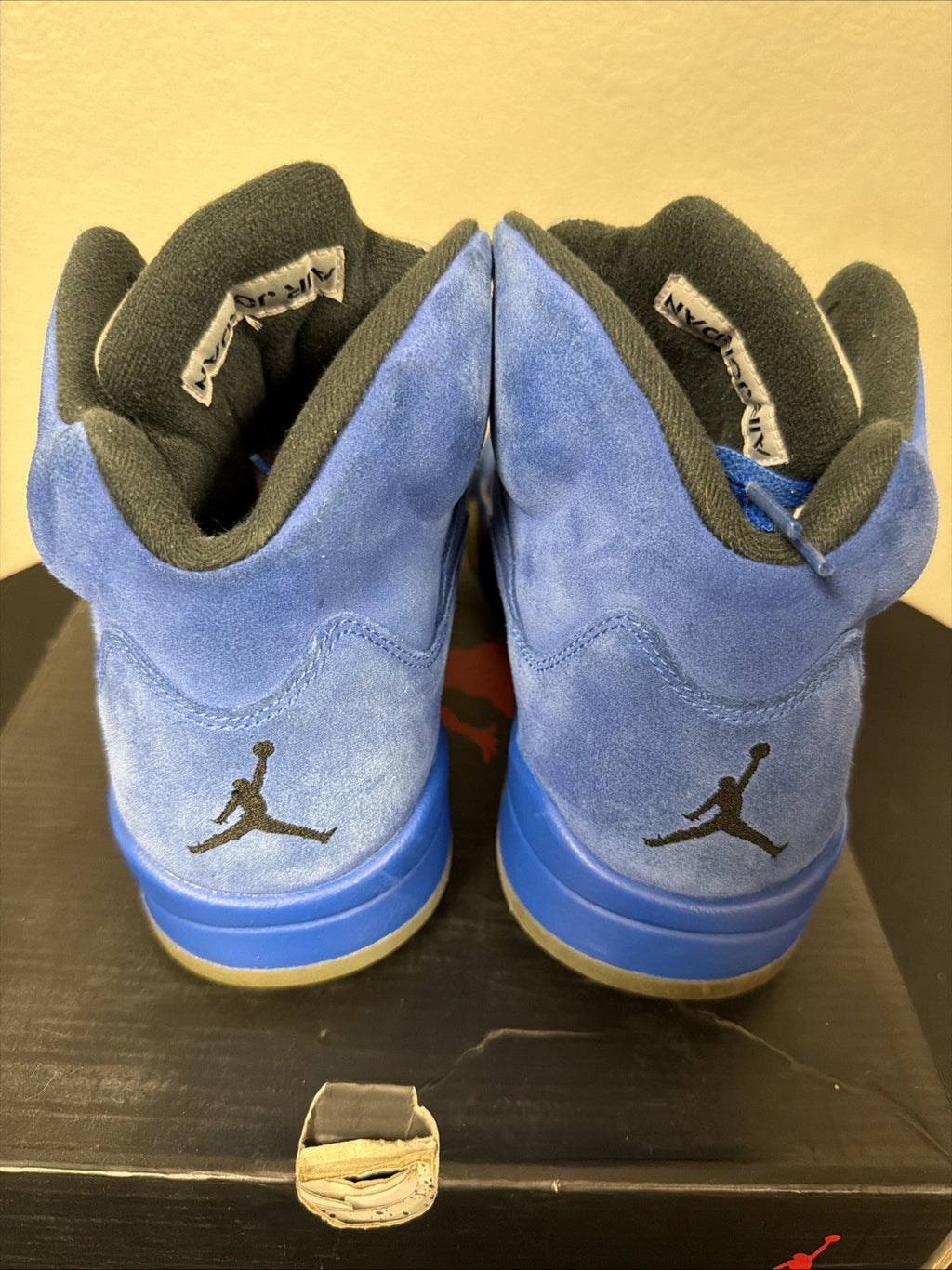 Jordan Air Jordan 5 Retro Blue Suede 136027-401 High Top Sneaker -Lace Up-