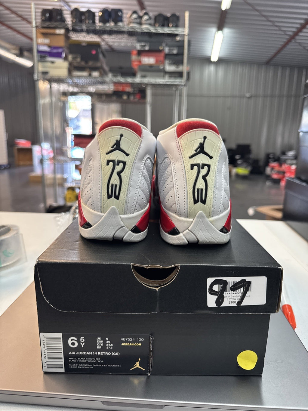 Size 6.5 Y Nike Air Jordan 14 XIV Retro GS Candy Cane Sneakers