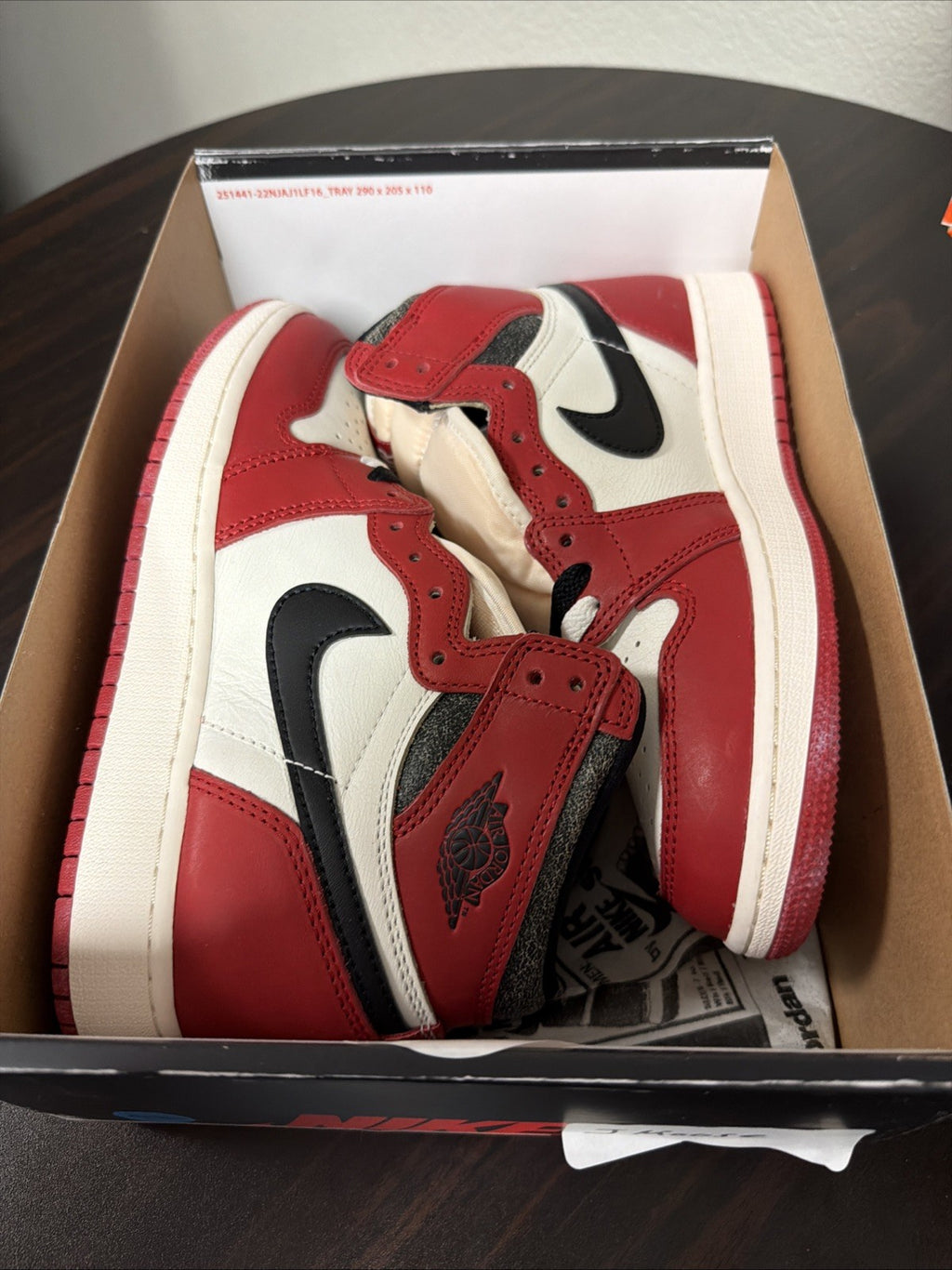 Air Jordan 1 Retro High OG "LOST AND FOUND" 2022-Size 5.5 Y(GS) Complete Box