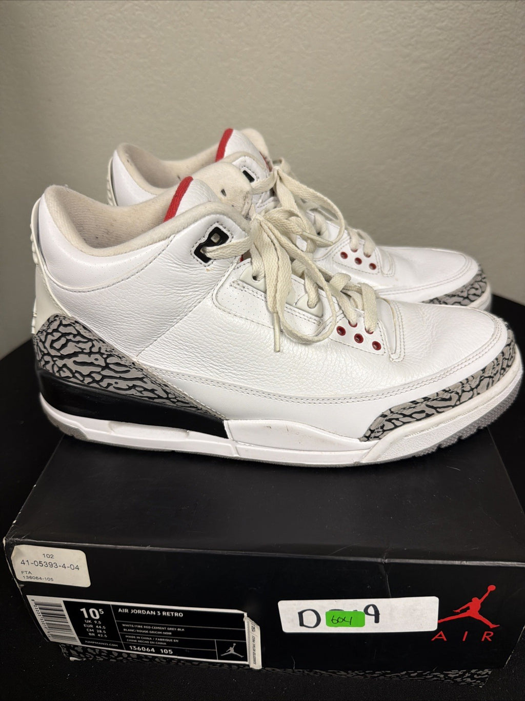 Size 10.5 Air Jordan 3 “White cement” Pre Owned (Excellent)