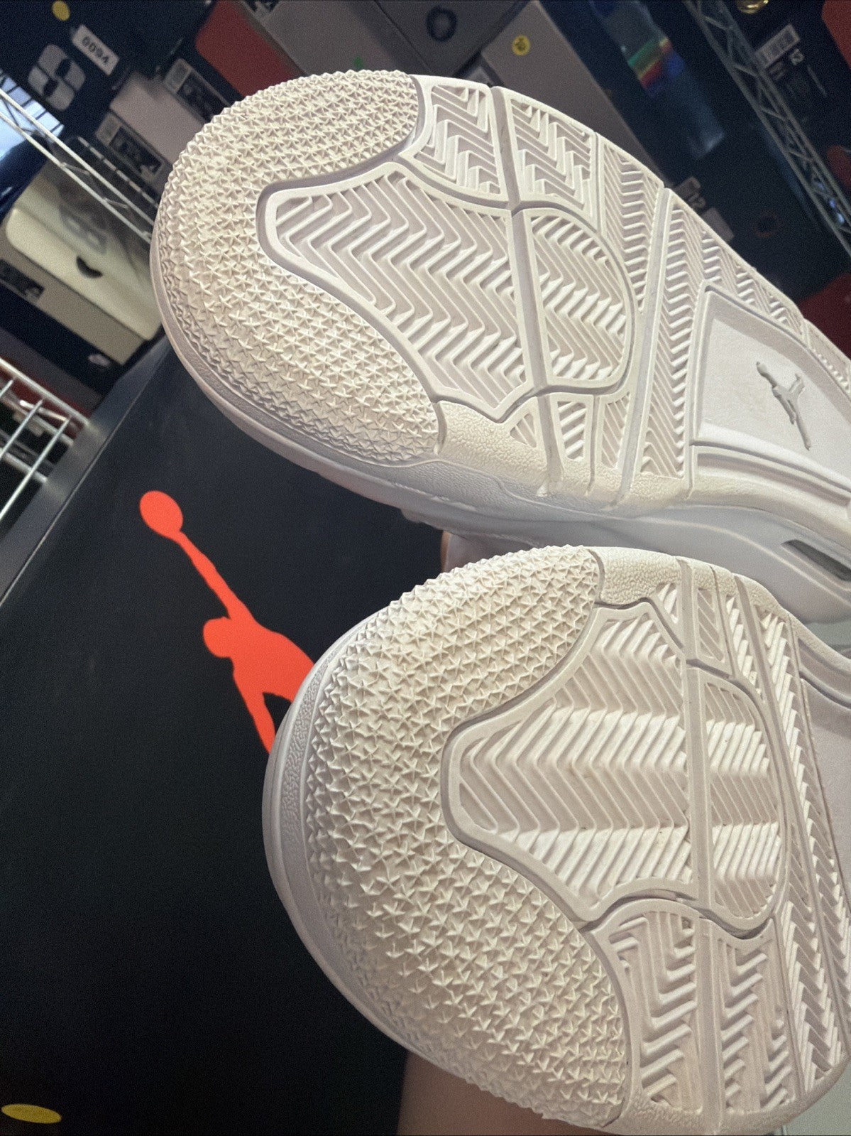 Nike Air Jordan 4 Retro Mid Pure Money Size 13 308497-100