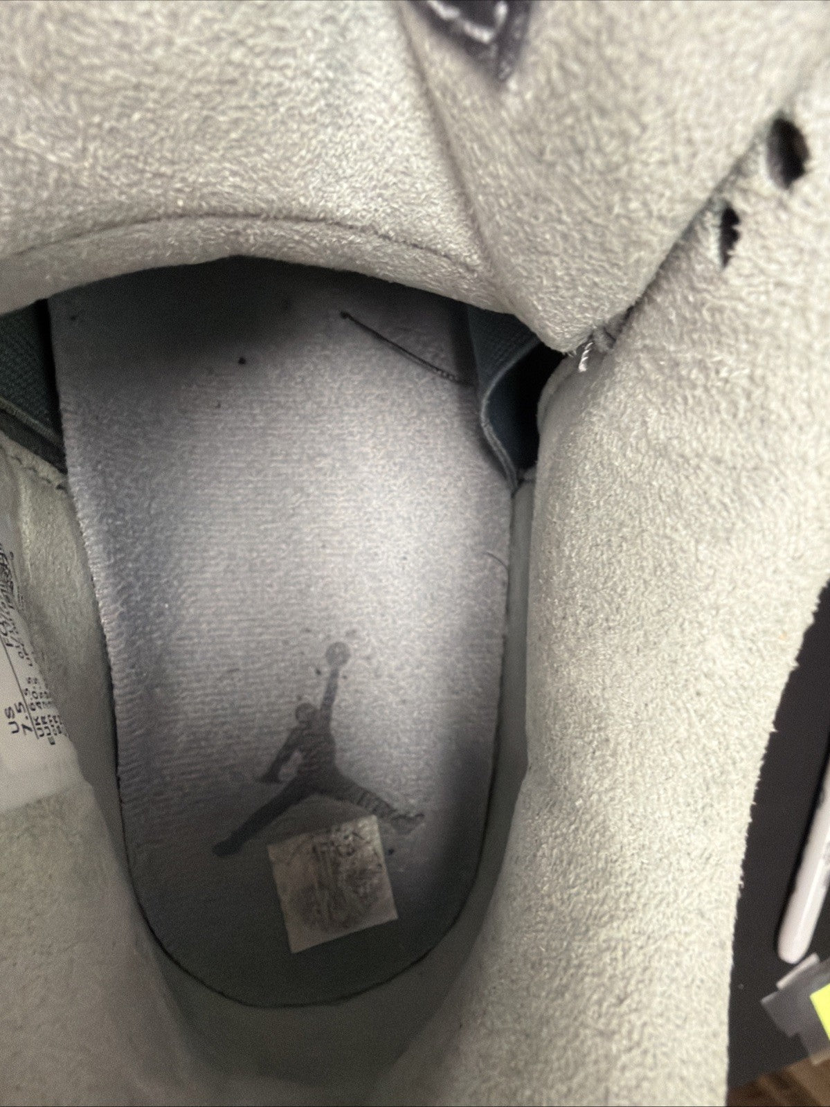 Size 7.5- Air Jordan 4 Retro SE Wet Cement
