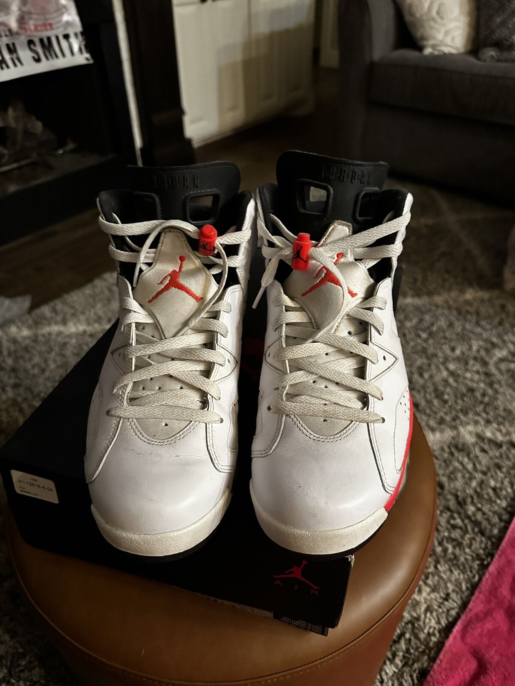 Nike Air Jordan 6 White Infrared Mens Size 11 Sneaker 384664-123 Retro VI