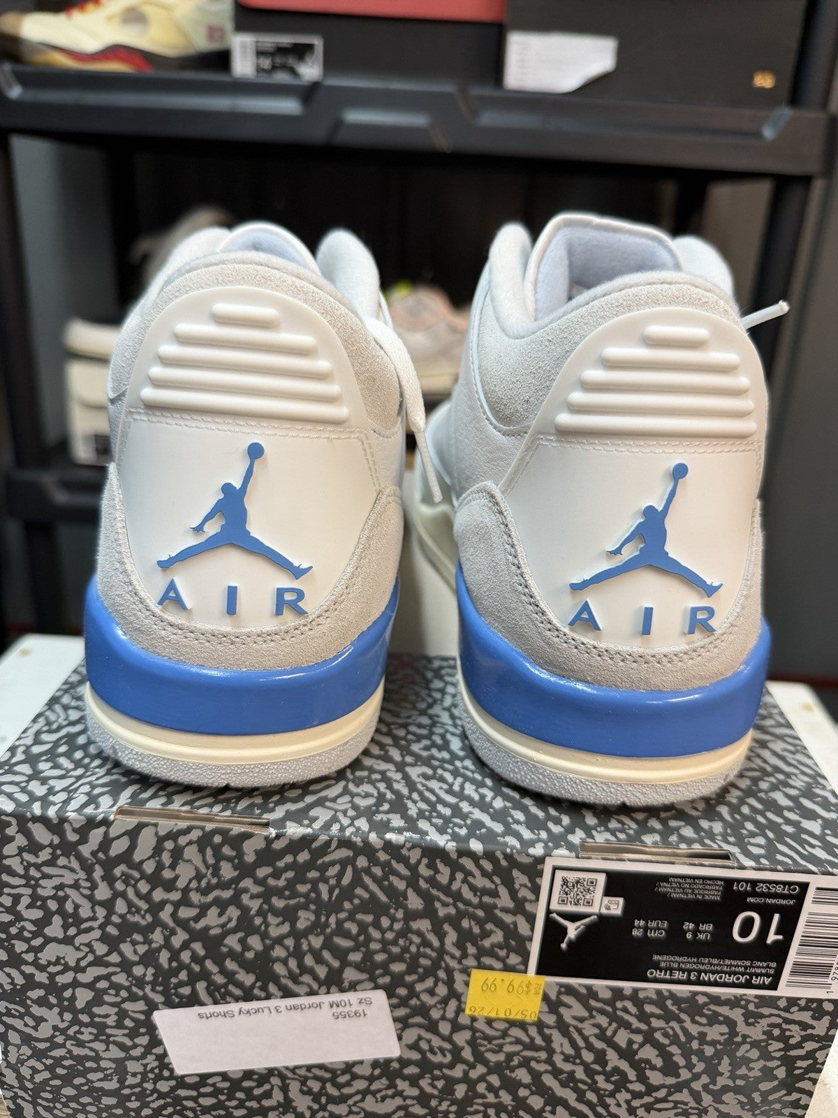 Air Jordan 3 Retro "LUCKY SHORTS" 2025 - Size 10 - CT8532 101 (54-52)