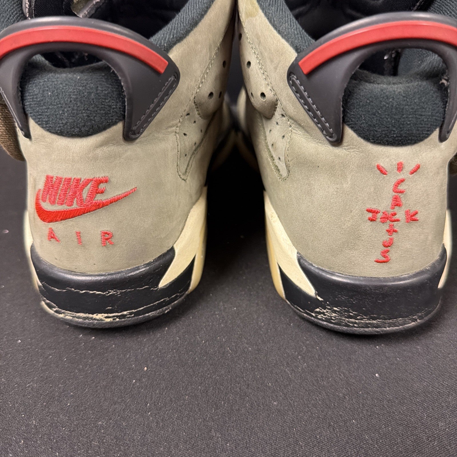 Nike Air Jordan 6 Travis Scott Olive Green Size 7 Pre-Owned