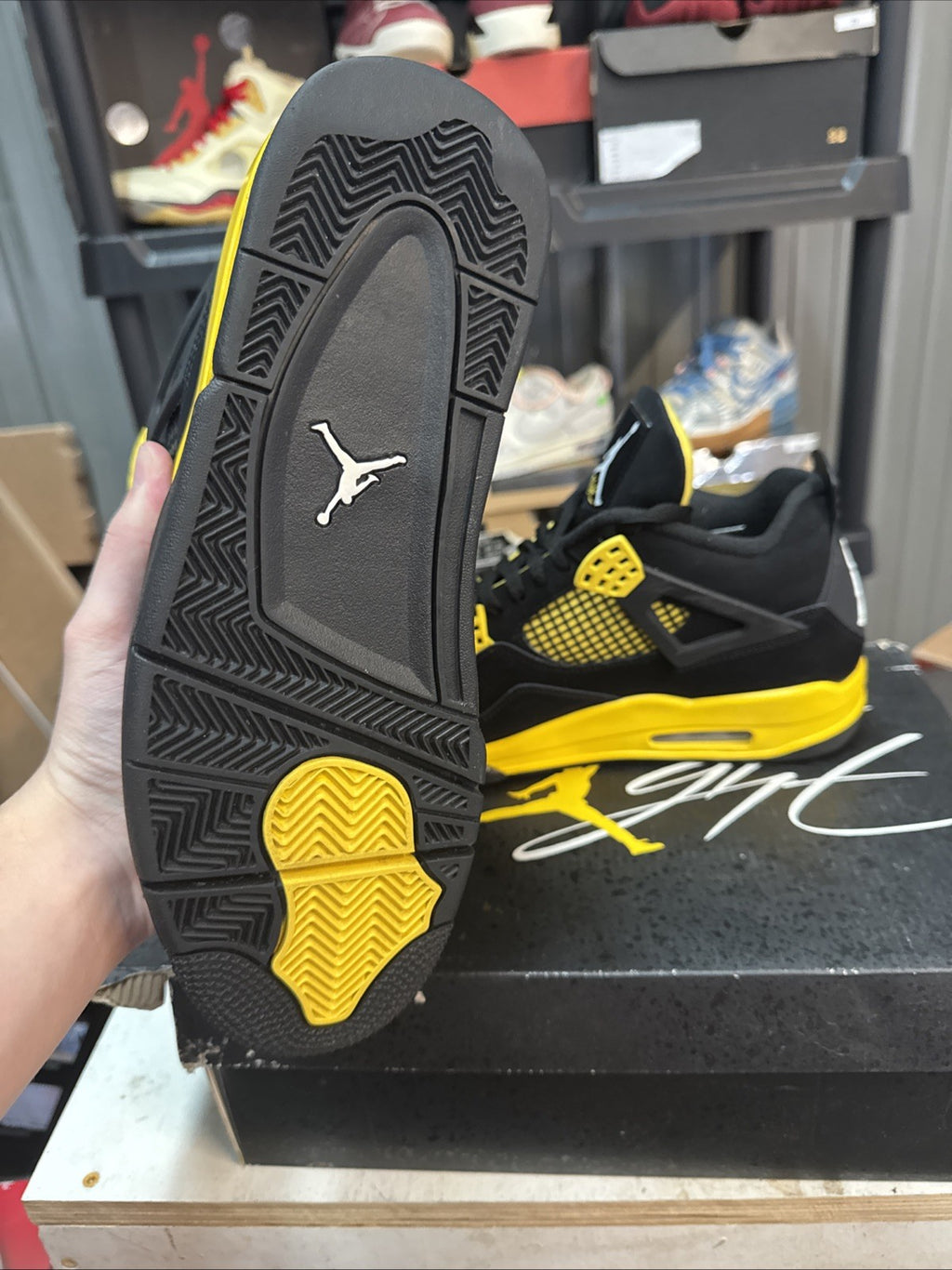 Size 10 - Jordan 4 Retro Mid Thunder | Worn Once