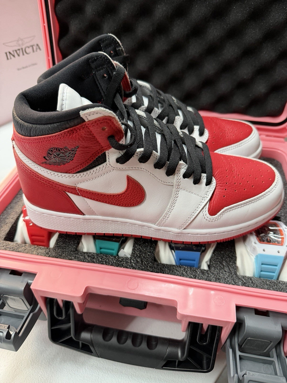 Nike Air Jordan 1 Retro OG High Sneakers Size 7Y Heritage Red White Shoes NEW