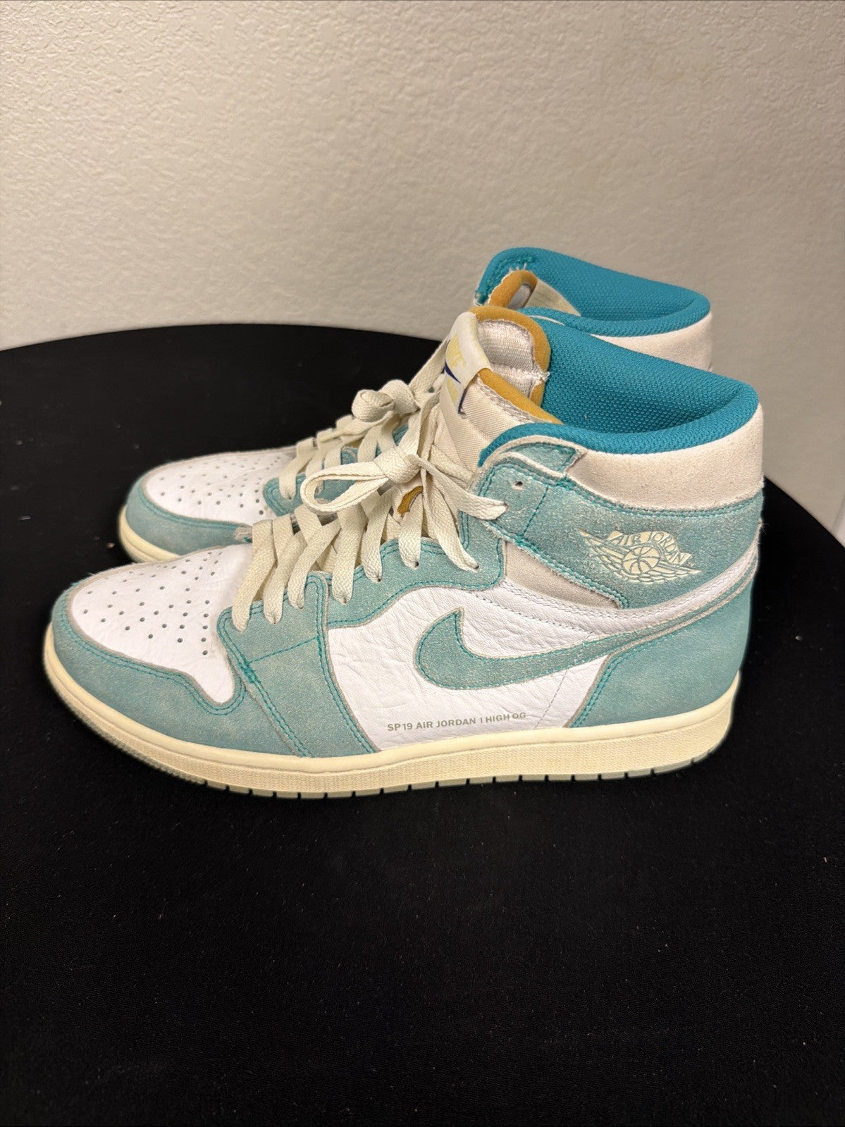 Size 11 - Jordan 1 Retro OG High Turbo Green