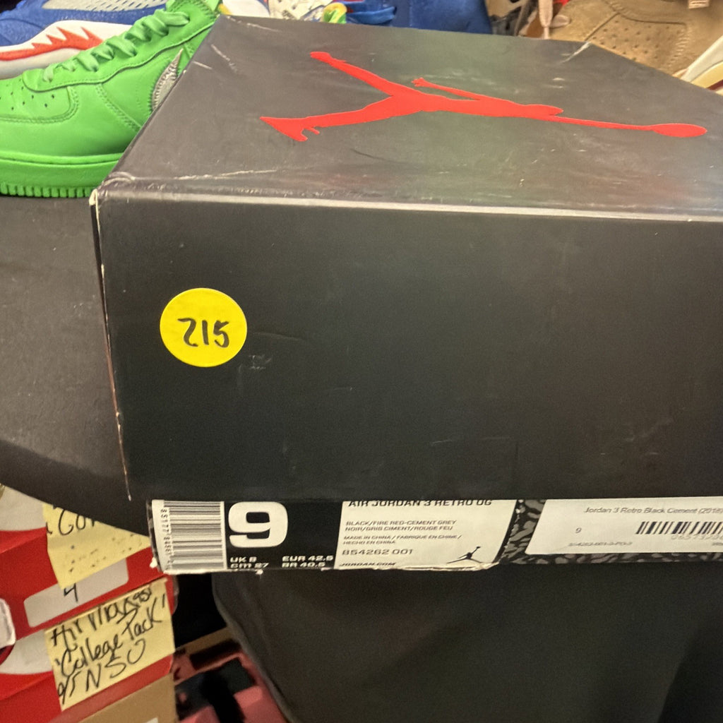 Jordan Air Jordan 3 Retro OG Black Cement 2018 Size 9 Sneaker 854262-001 (215)