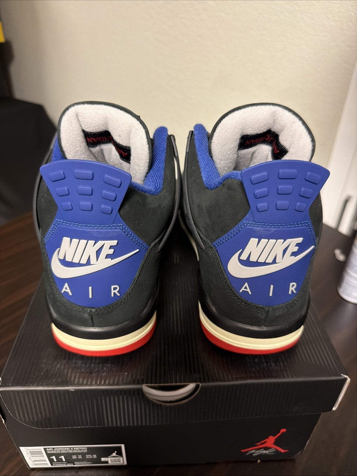 Air Jordan 4 Retro "RARE AIR" 2025 - Size 11 - FV5029 003 (15406-3)