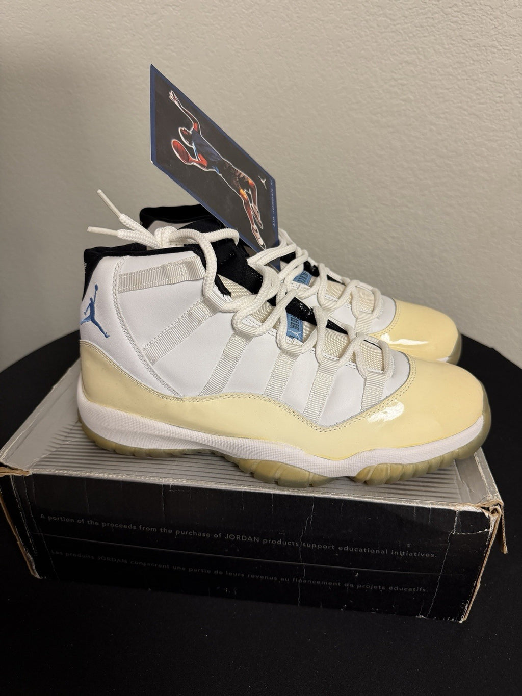 Air Jordan 11 Retro ‘ Columbia ‘ 2001 