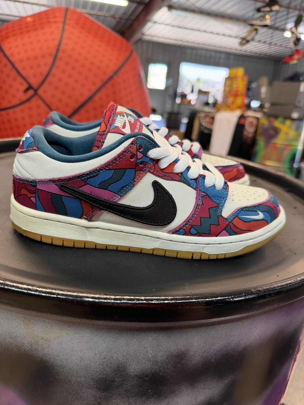 Nike SB Dunk Low Parra Abstract Art Sneakers Size 9 DH7695-600