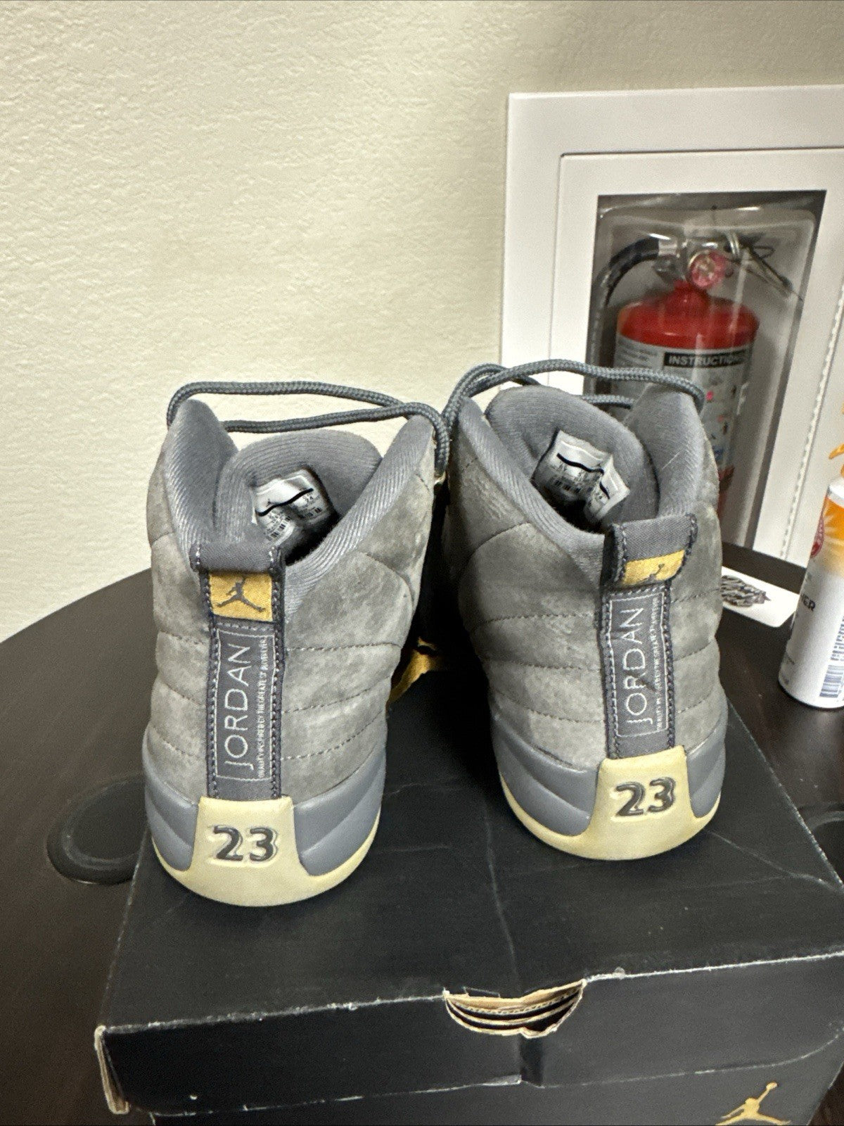 Nike Air Jordan 12 Retro Dark Grey Suede 2017 Size 6y GS