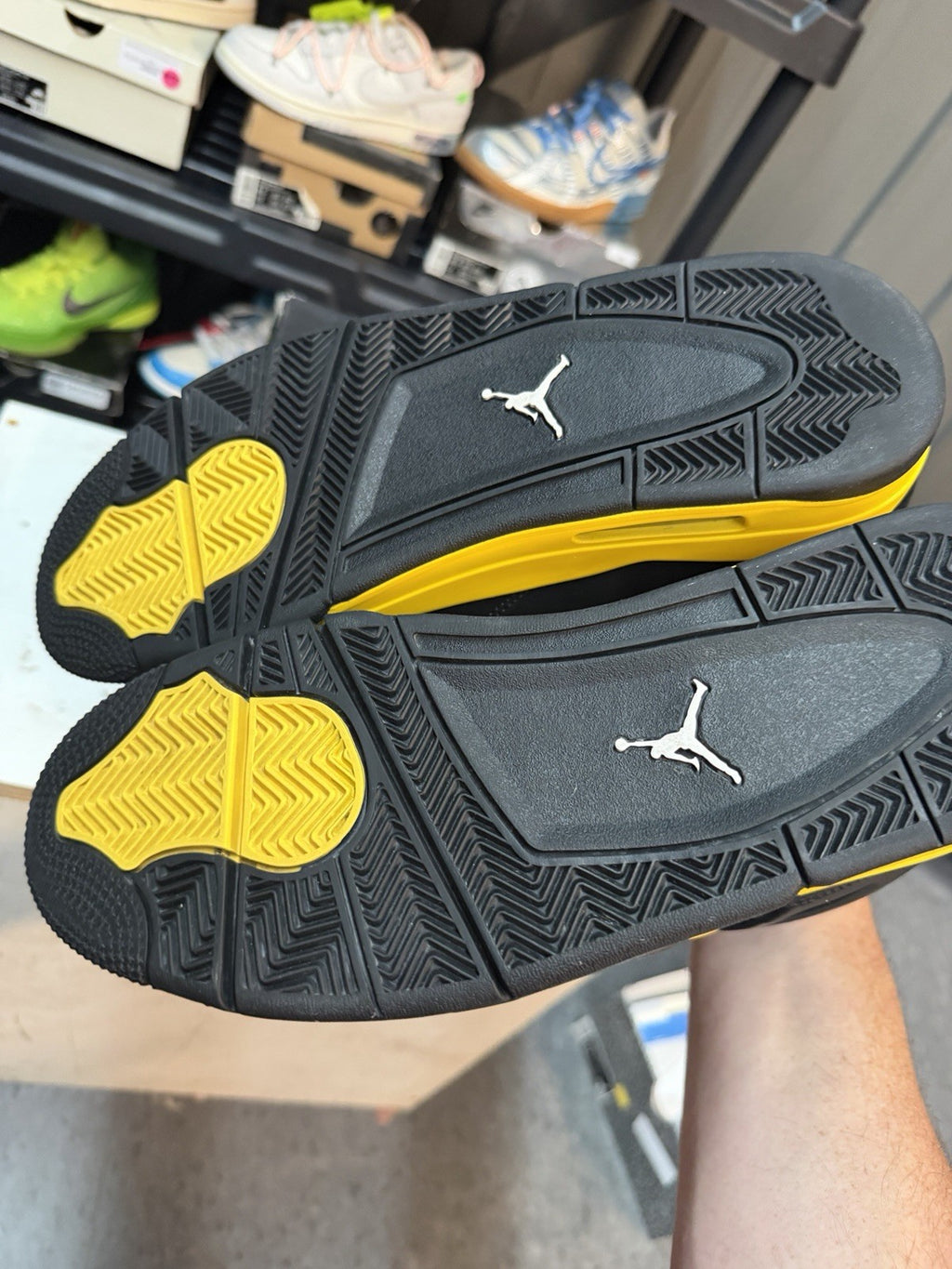 Size 10.5 - Jordan 4 Retro Mid Thunder