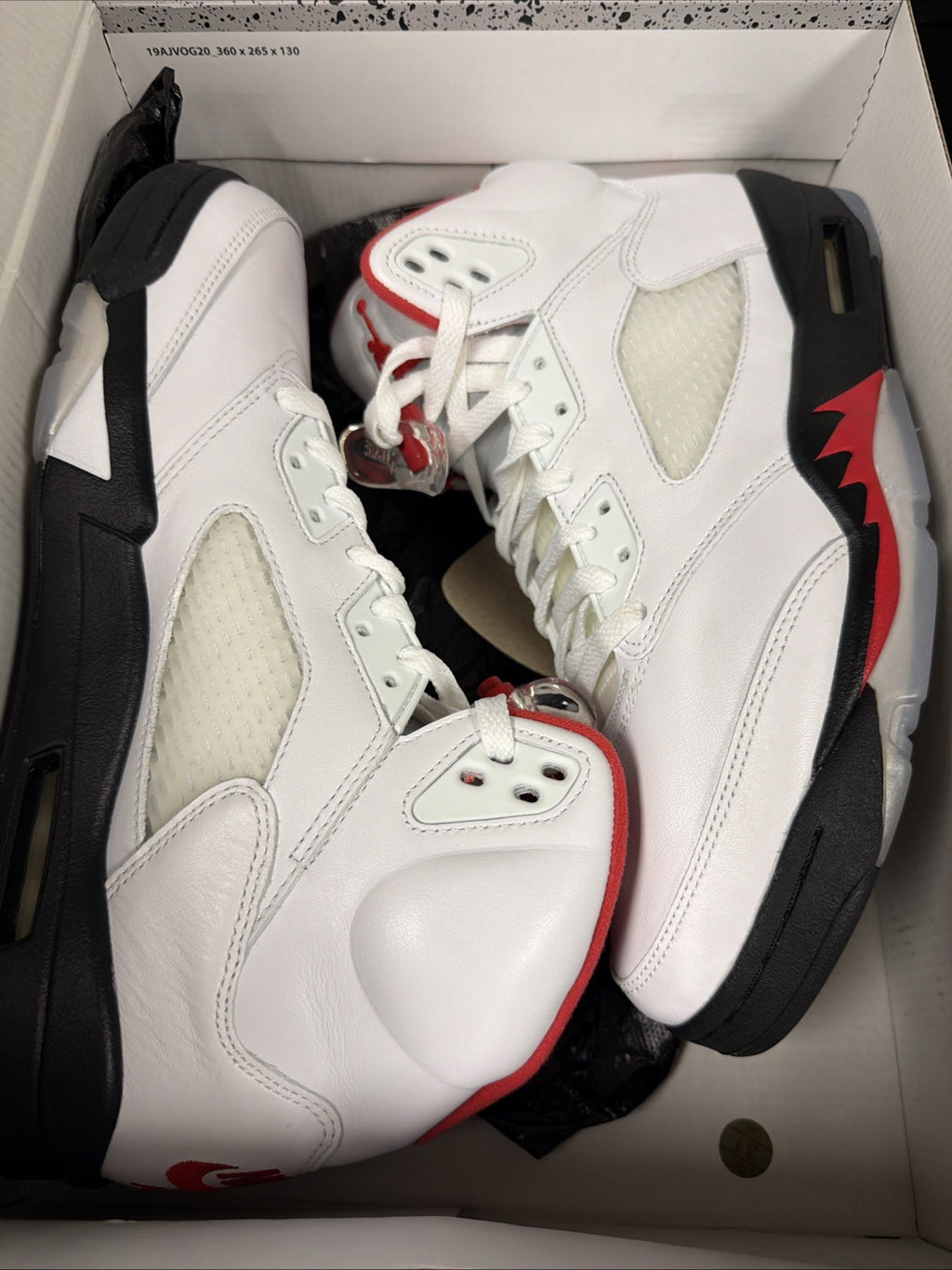 Air Jordan 5 Retro Mid Fire Red 10.5 with box