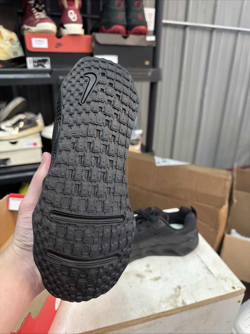 Size 7y - Ava Rover Grade School Running Shoes | Topless Box